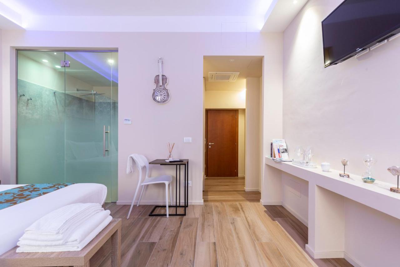 La Romantica Camere E Wellness Senigallia Luaran gambar